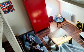 DUPLEX dans le CENTRE VILLE (GARE/WIFI/CLIM)